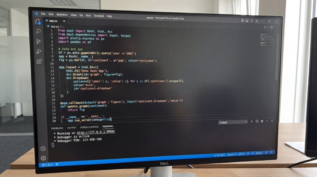 Écran d'ordinateur affichant un code de programmation dans un environnement de développement.