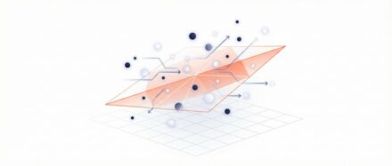 Schéma illustrant la régression linéaire multiple avec des points de données sur un plan tridimensionnel.