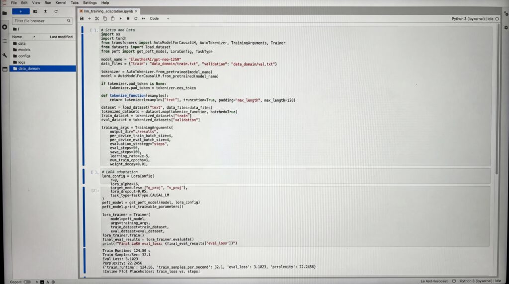 Écran d'ordinateur montrant un éditeur de code avec du texte et des balises.