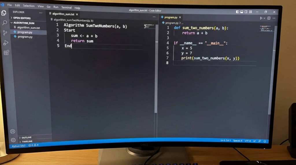 Pantalla de ordenador que muestra código de programación en Python con variables y una función.